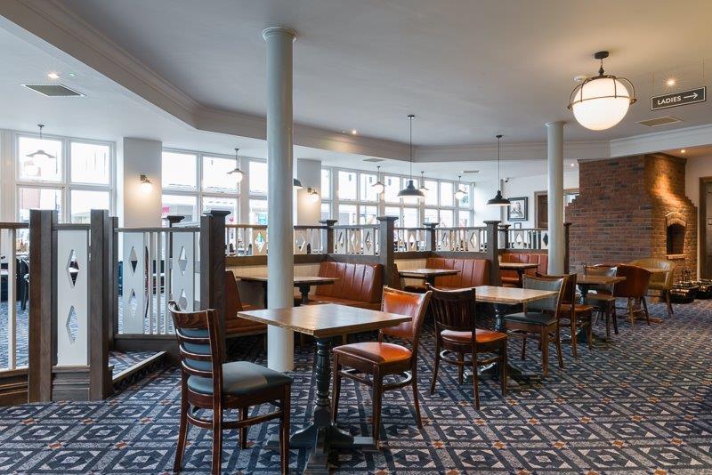 Pilgrims Progress Wetherspoon Bedford Exterior photo