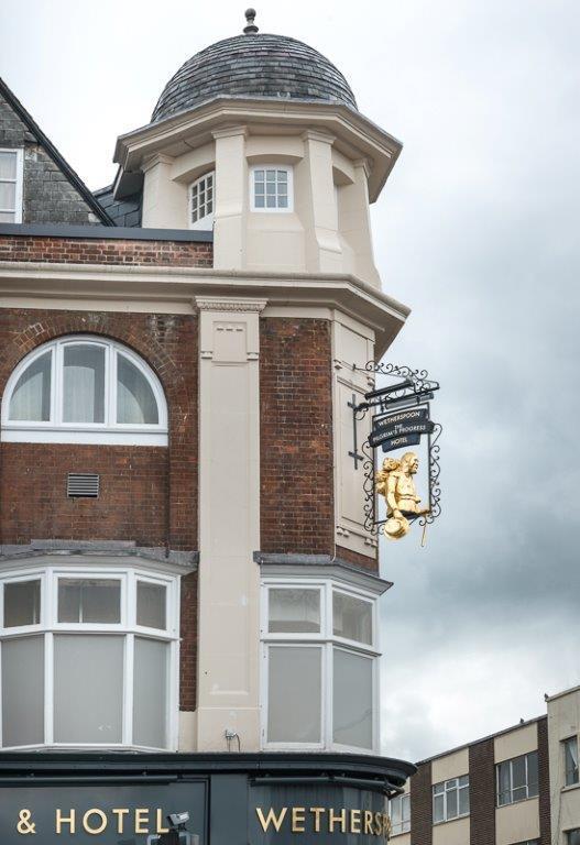 Pilgrims Progress Wetherspoon Bedford Exterior photo